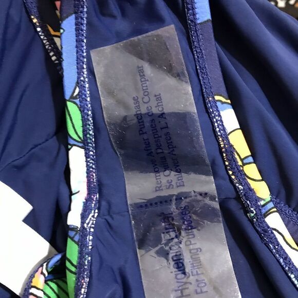 Modcloth NWOT Floral Plunge Swimsuit Size Large - Picture 5 of 9